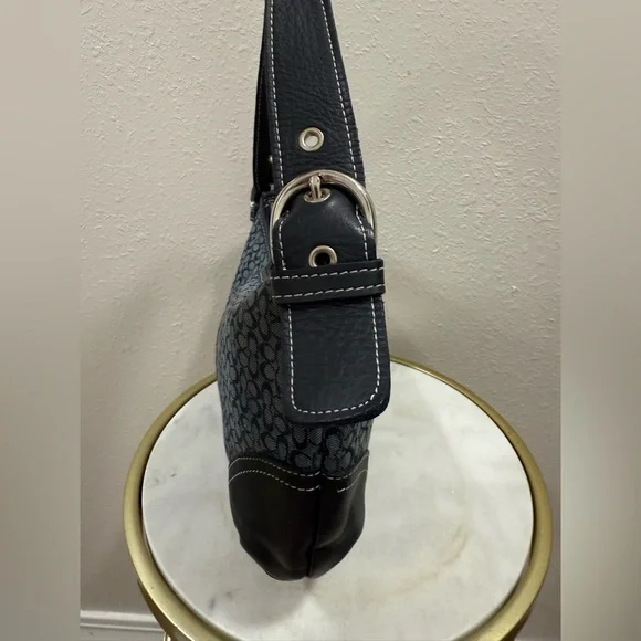 Vintage Coach Soho Mini Hobo Shoulder Bag 6351 - Picture 4 of 8